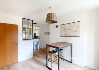  Immeuble à vendre 8 pièces 119 m²