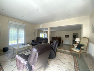  Maison � vendre 8 pi�ces 214 m�