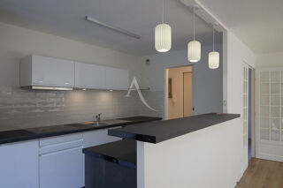  Appartement  vendre 4 pices 85 m