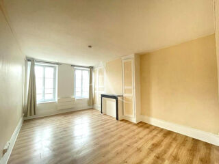  Appartement à louer 3 pièces 58 m²