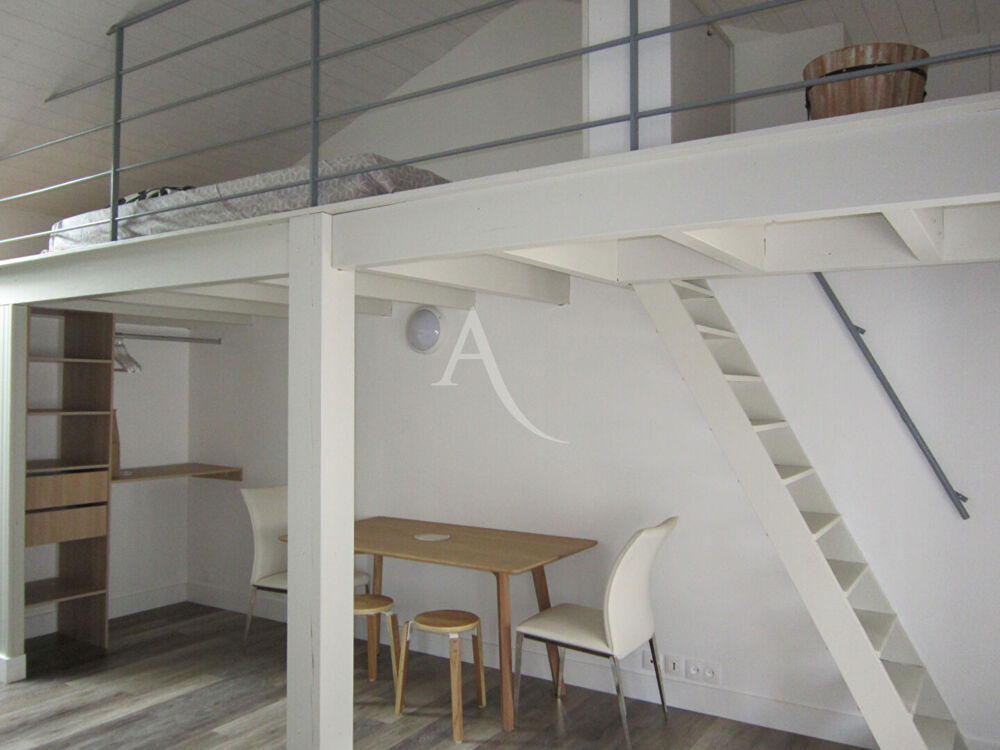 Appartement Fontenay Le Comte 1 pièce(s) 29 m2