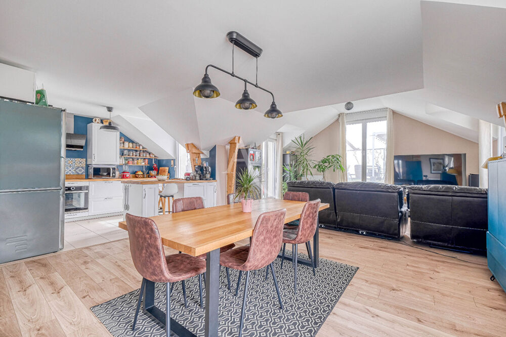 Vente Appartement Vivre sur les toits, avec l'espace d'une maison - 6 P - Box et 1 place de parking Annet sur marne