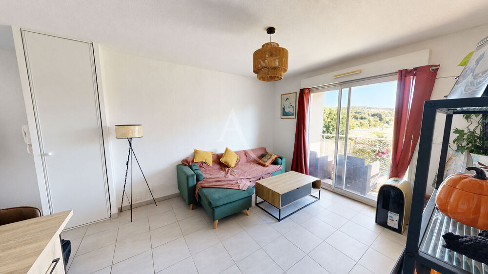 Appartement T2 avec terrasse et 2 stationnements - Quartier Réveillon - vue dégagée