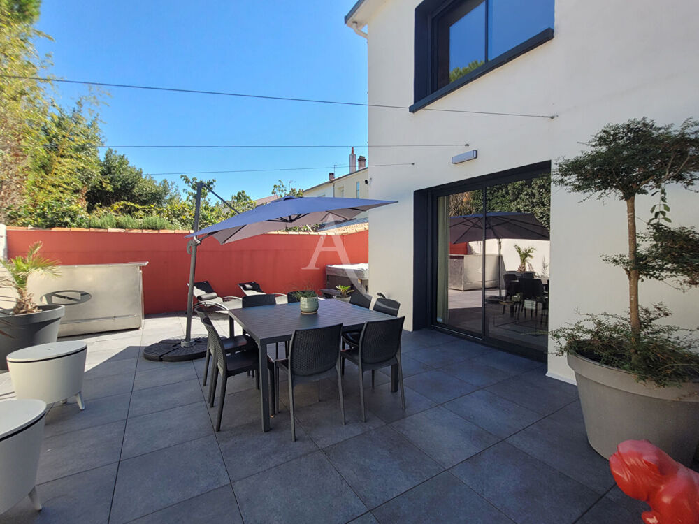 Maison 6 pièces 143 m² · à La Rochelle · 143 m² · 752 400 €