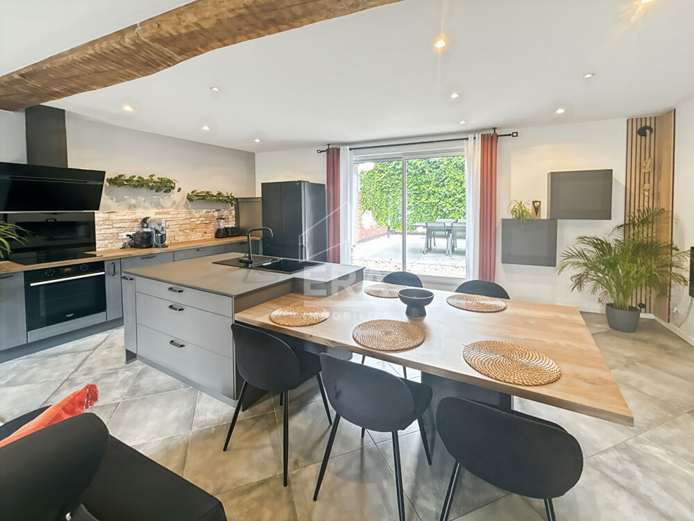 Vente Maison A VENDRE MAISON 5 PIECE ENTIEREMENT RENOVEE LE MEREVILLOIS 91660 Le merevillois