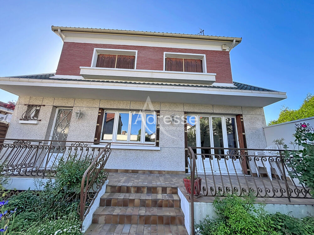 Maison 6 pièces 236 m² · à Bondy · 236 m² · 399 000 €