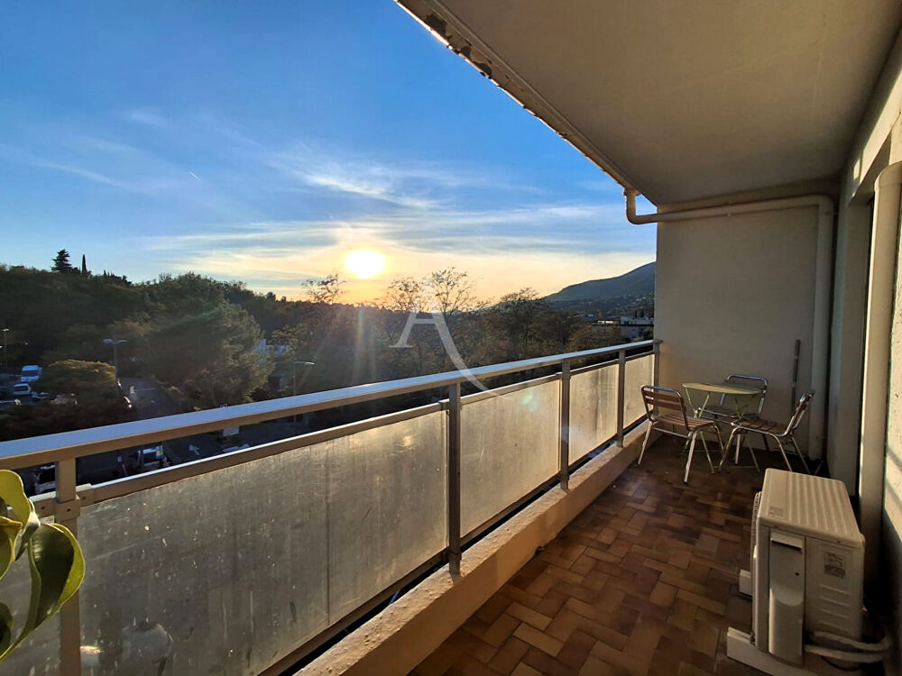 Vence 3 pièces de 57.06 m² avec balcon, parking.