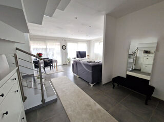  Maison  vendre 6 pices 146 m