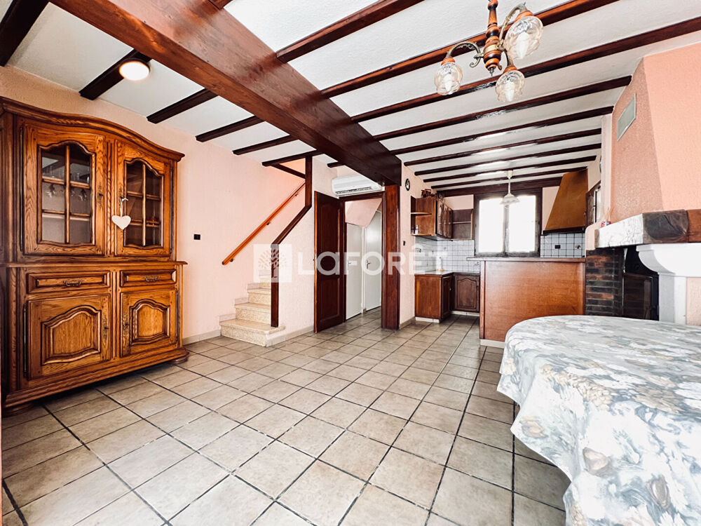 Vente Maison Maison Espira De L Agly 4 pièces avec terrasse et cour. Rivesaltes