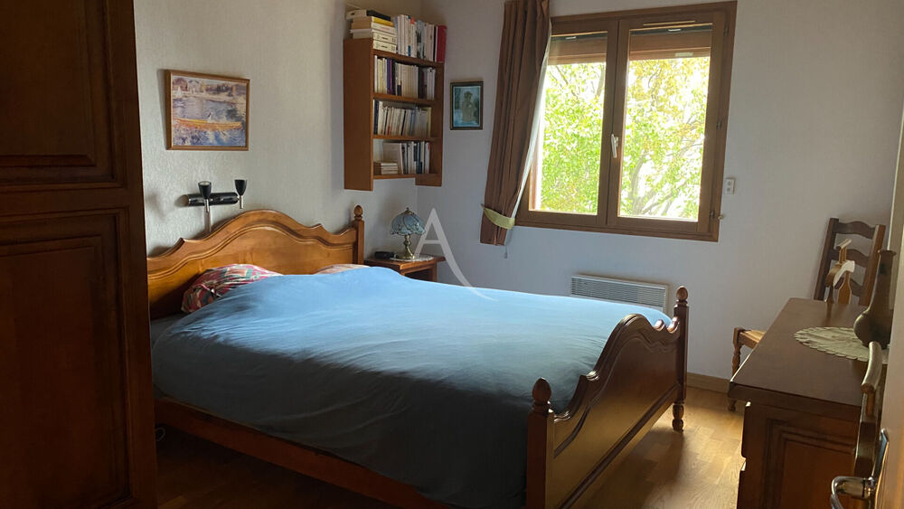 � vendre  Maison Les Angles (66210)