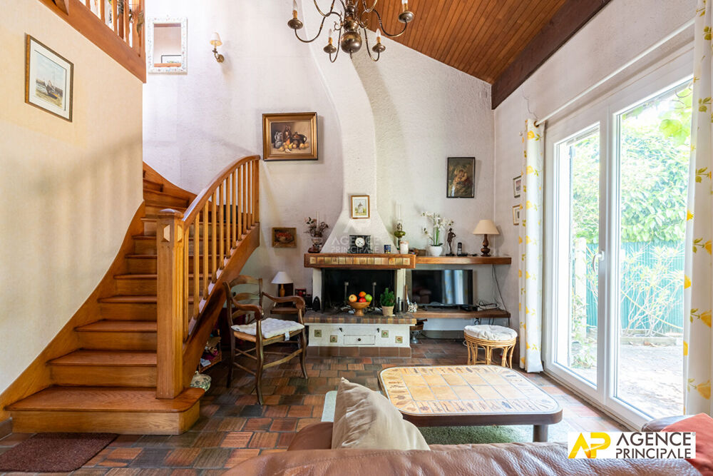 à vendre  Maison Le Mesnil-le-Roi (78600)