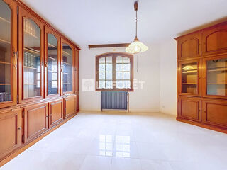  Maison � vendre 7 pi�ces 279 m�