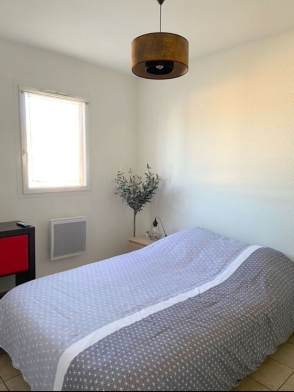 ST CHAMAS, APPARTEMENT T2 MEUBLE