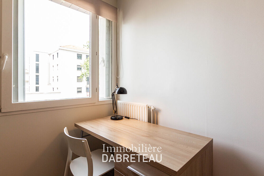 Chambre à louer en colocation - LYON7