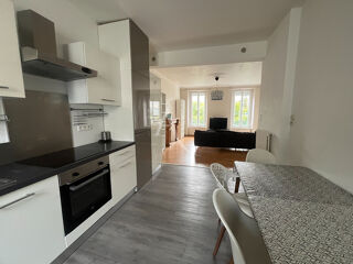  Appartement  louer 4 pices 92 m