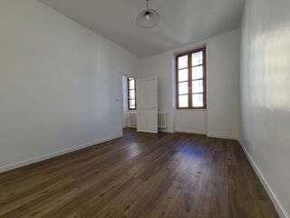  Appartement à louer 3 pièces 59 m²