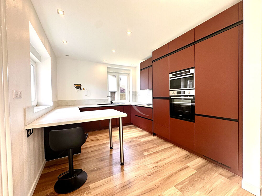 Vente Maison Maison Mouacourt 5 pièce(s) 138.75 m2 Mouacourt
