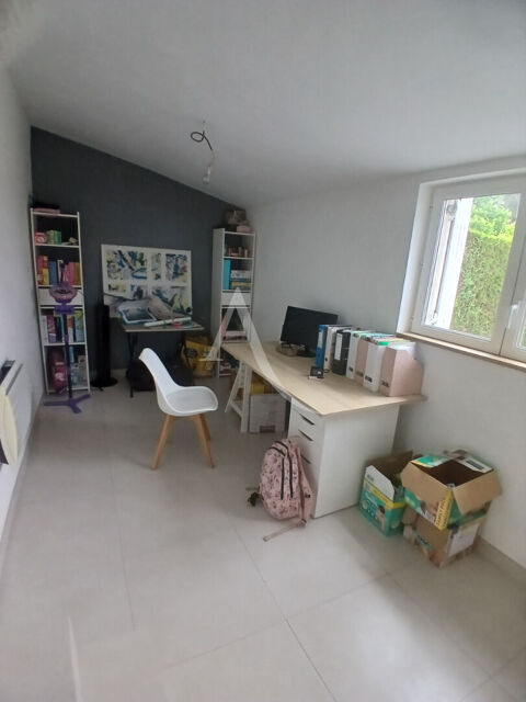  Maison � louer 6 pi�ces 160 m�