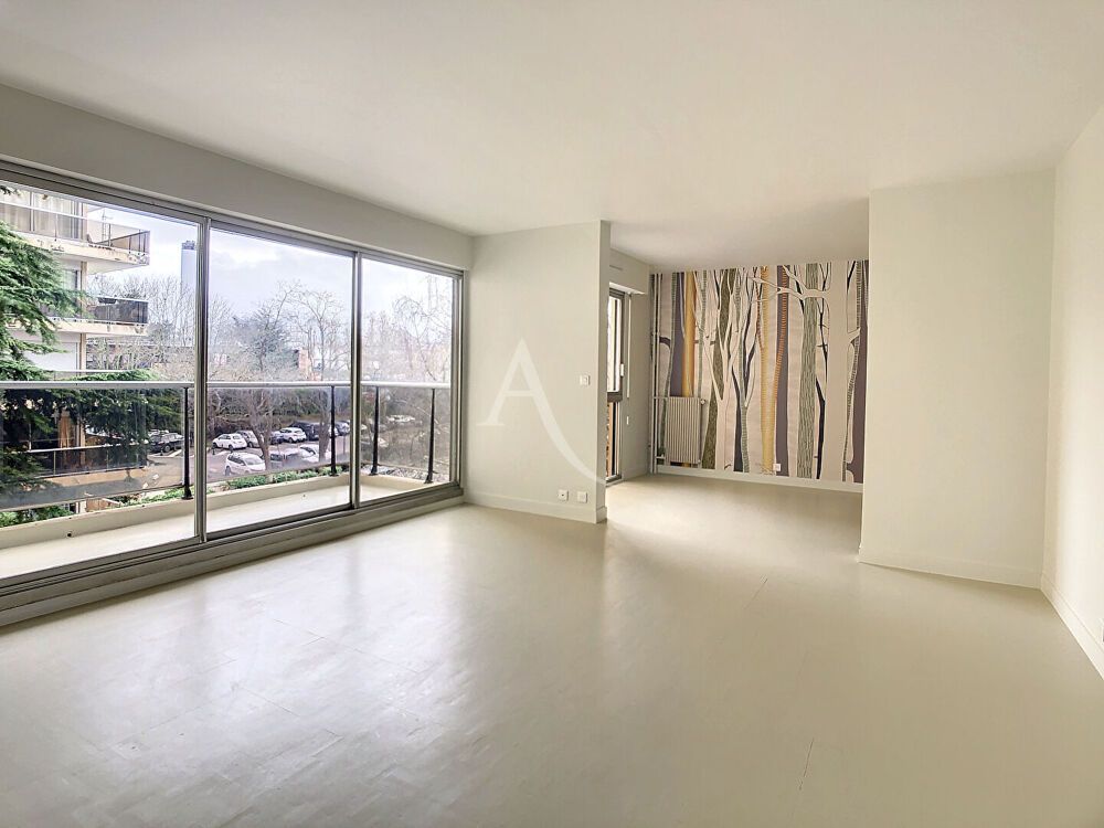 Appartement 5 pièces de 95 m² - Saint-Germain-en-Laye