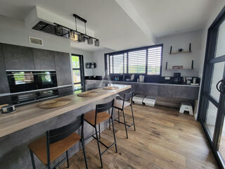  Maison  vendre 5 pices 157 m