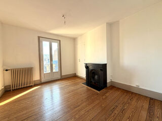  Appartement à louer 3 pièces 52 m²