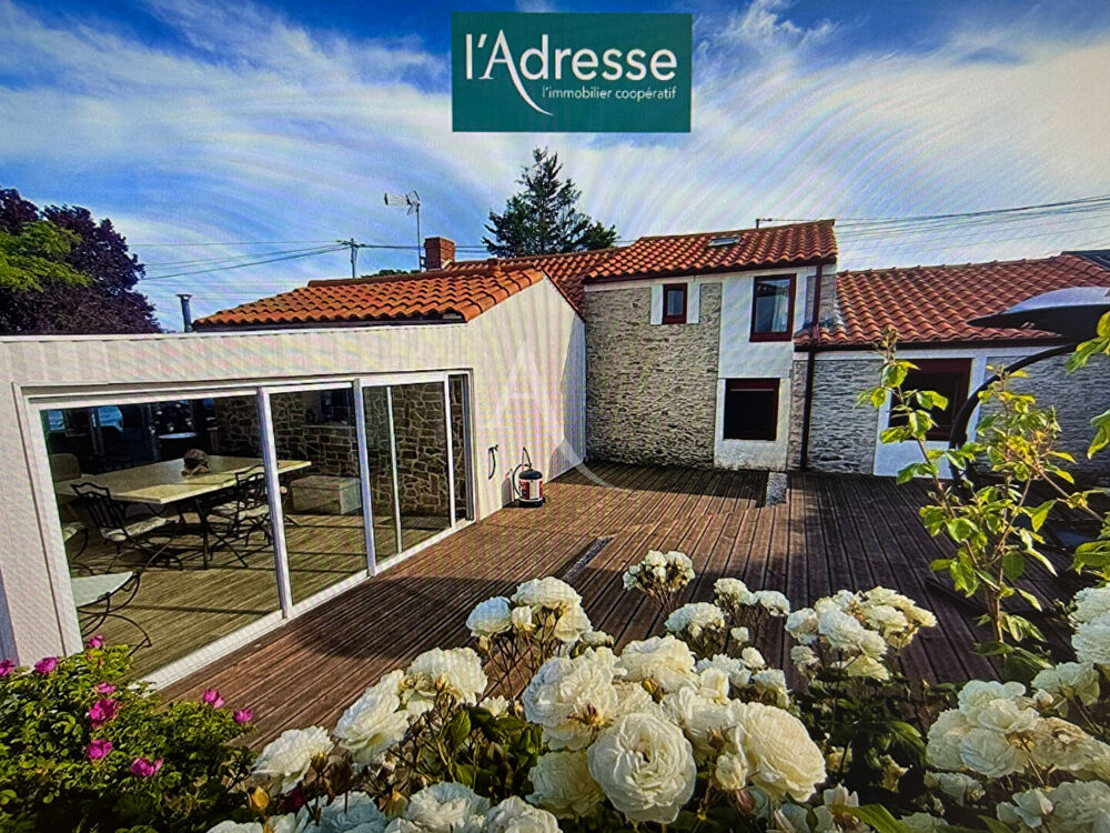 Maison en pierre La Marne 6 pièce(s) 136 m2