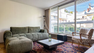  Appartement à louer 4 pièces 83 m²