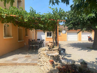  Maison � vendre 6 pi�ces 203 m�