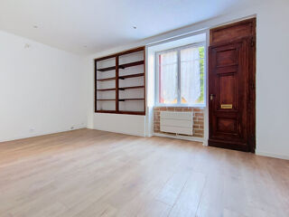 Location Appartement DIJON - CHARLES LE TEMERAIRE - PROCHE VICTOR HUGO Dijon