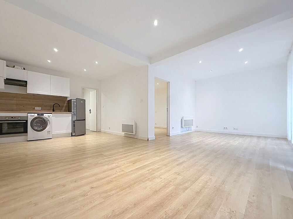 Location Appartement APPARTEMENT A LOUER VIDE 59M² Prades