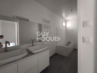  Maison à louer 3 pièces 81 m²