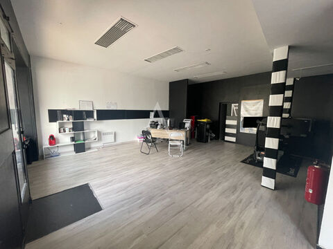   Local commercial Veuzain Sur Loire 