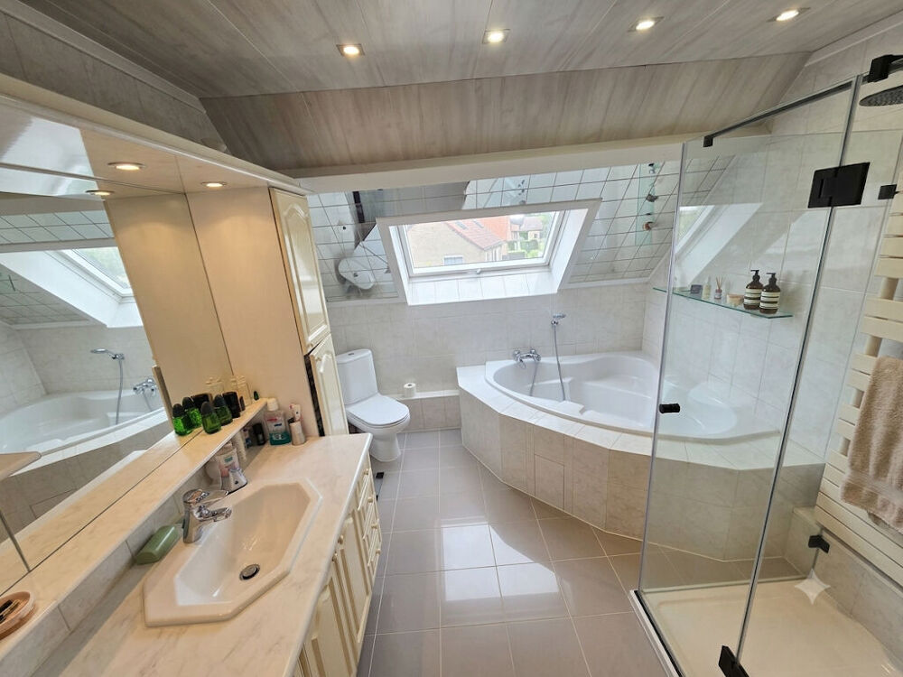 "Marie Laurencin" Villepinte : Pavillon ( F6) avec très bon confort de 136 m² Habitable
