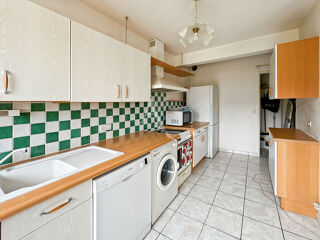  Appartement  vendre 4 pices 81 m