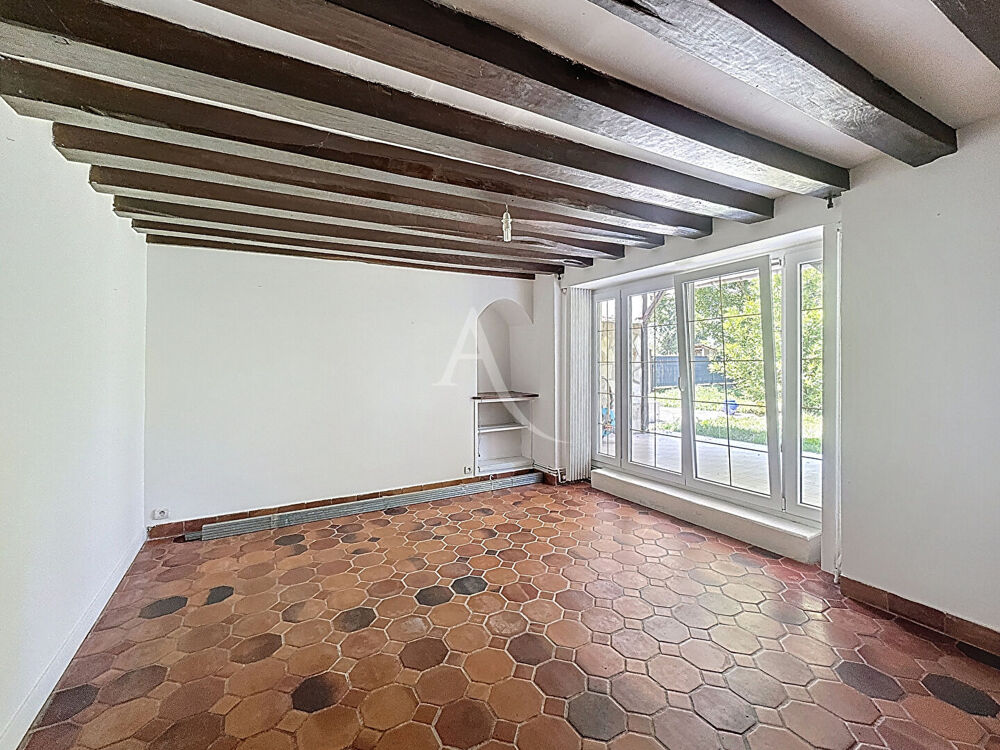 Saint Cyr sur Morin - Maison 3/4 chambres - garage et jardin de 449 m2