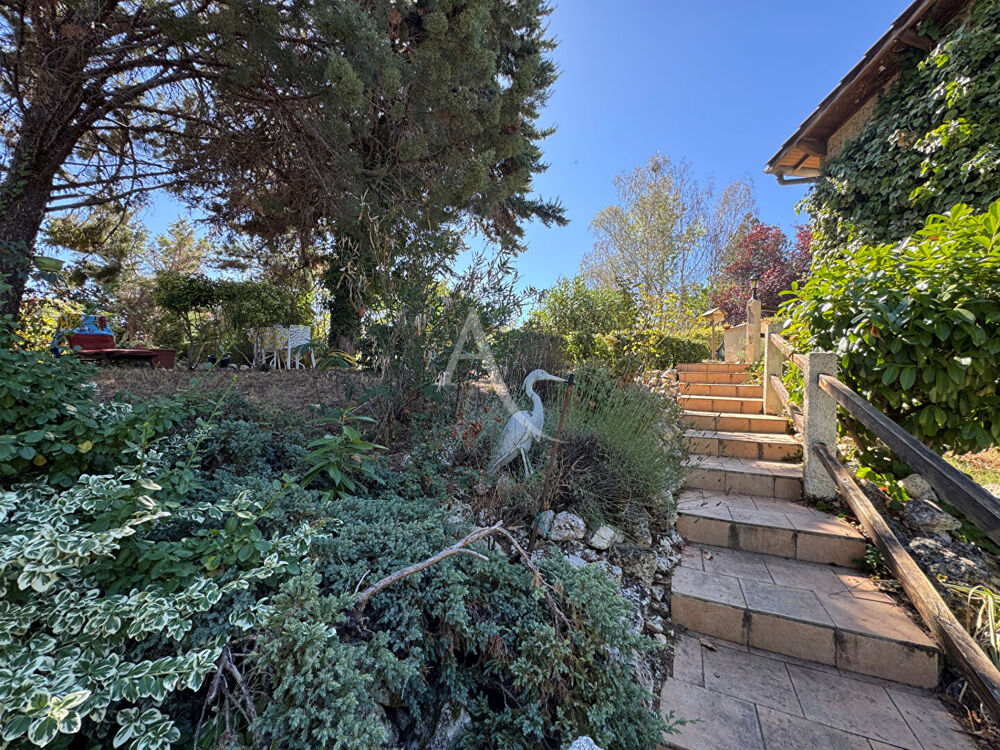 Vente Maison Maison L Isle Jourdain type T4 sur 3200 m² de terrain L isle jourdain