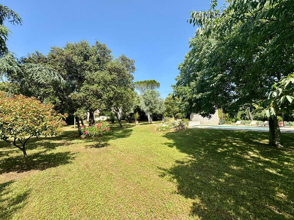 Maison Nimes 8 pièce(s) 246.39 m2