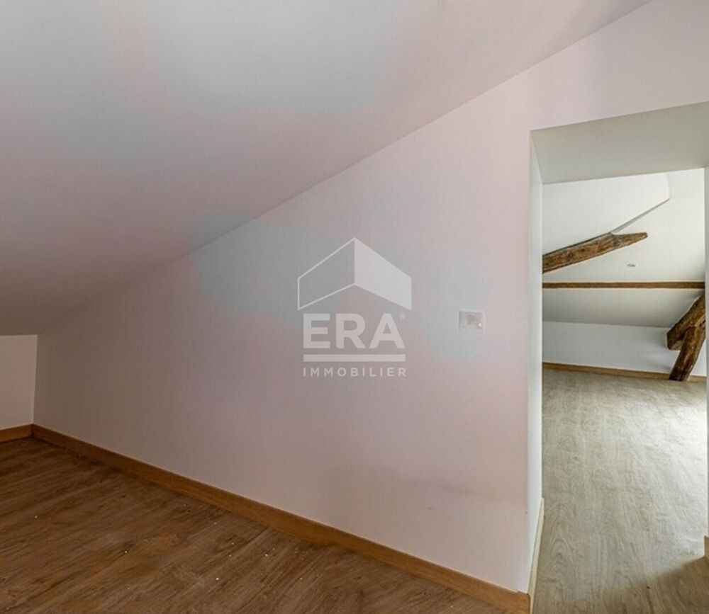 Location Appartement Magnifique appartement sous les combles, refait à neuf - 41m2 - Tarare Tarare