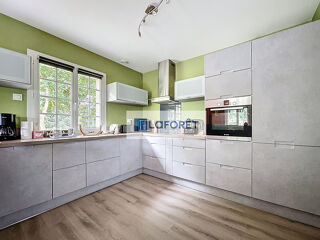  Maison  vendre 7 pices 146 m