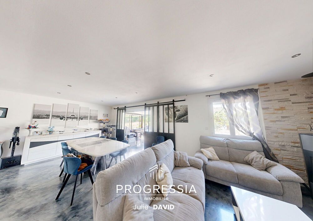 Vente Maison Maison Plain pied, Breaute 5 pièce(s) 145 m2 Breaute