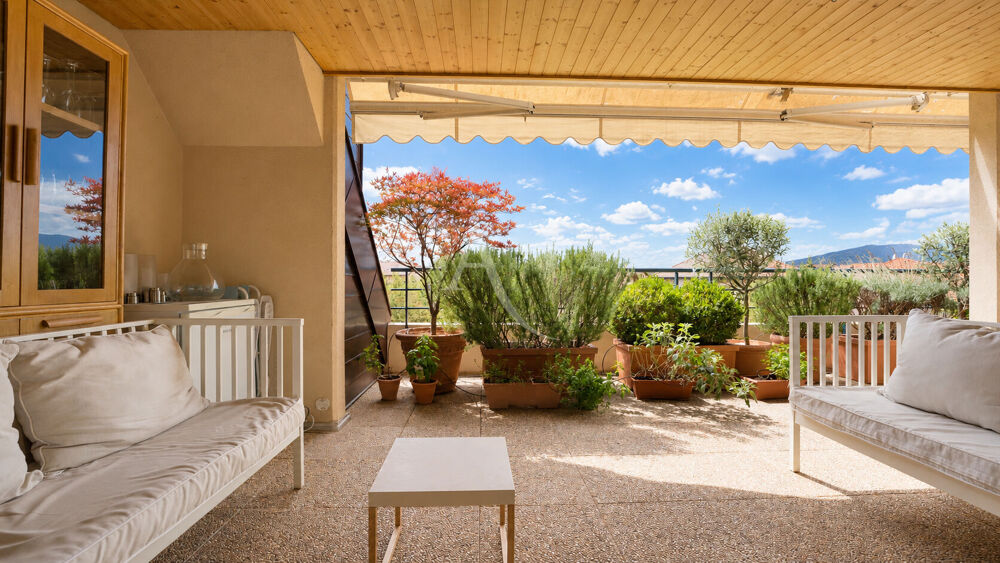à vendre  Appartement Saint-Julien-en-Genevois (74160)