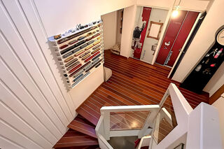  Maison  vendre 6 pices 210 m