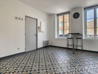  Appartement à louer 1 pièce 21 m²