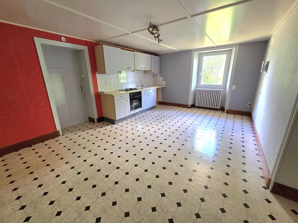 Vente Appartement APPARTEMENT T4 84.6 m² 149000 EUROS Maiche