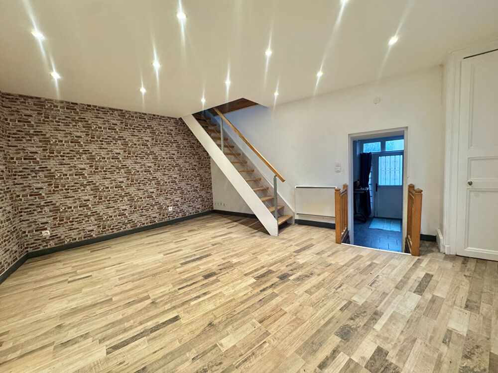 À VENDRE - APPARTEMENT EN CENTRE VILLE COMPRENANT UNE SURFACE HABITABLE DE 59,33m2