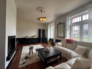  Maison à vendre 12 pièces 308 m²