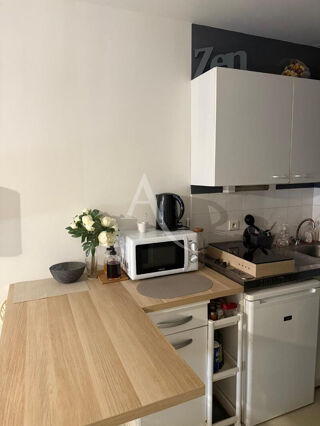  Appartement à louer 1 pièce 25 m²