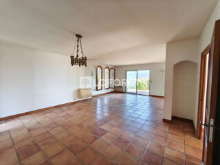  Maison  vendre 6 pices 188 m