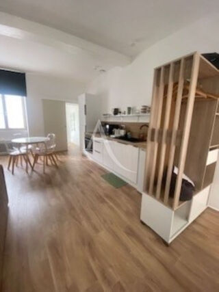 Location Appartement 1 pièce 41 m², La Rochelle
