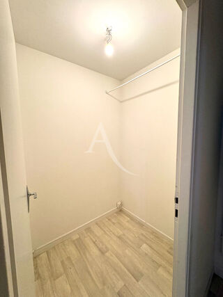 Appartement à louer 1 pièce 21 m²